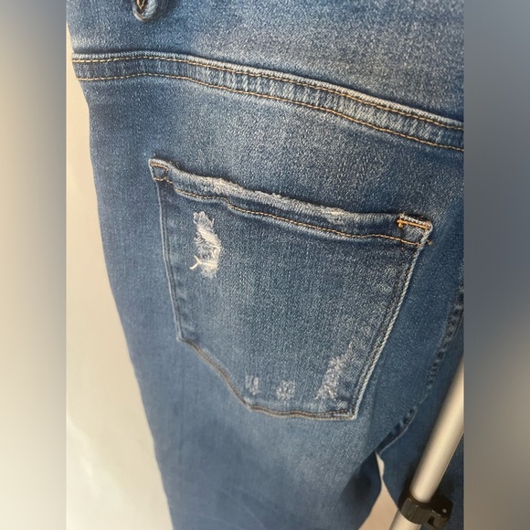 Blue Distressed Jeans - Picture 3 of 7